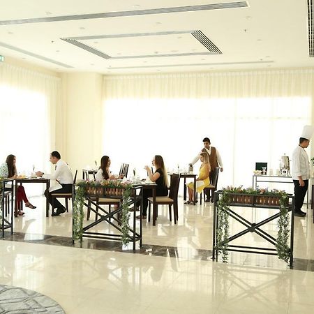 Uptown Hotel Apartment Fujairah By Gewan Esterno foto